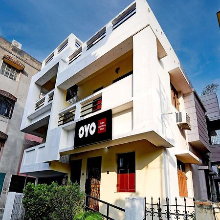 Oyo Simplex Guest House Behala Calcutta Eksteriør billede