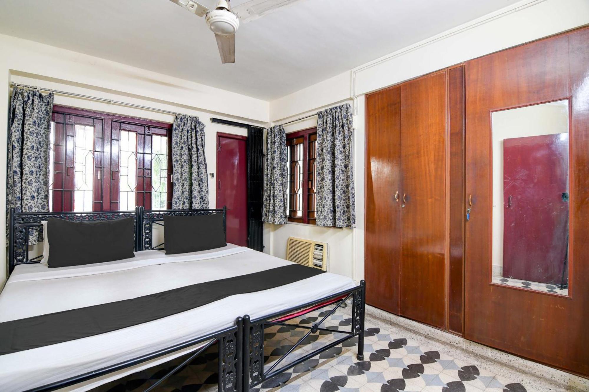 Oyo Simplex Guest House Behala Calcutta Eksteriør billede